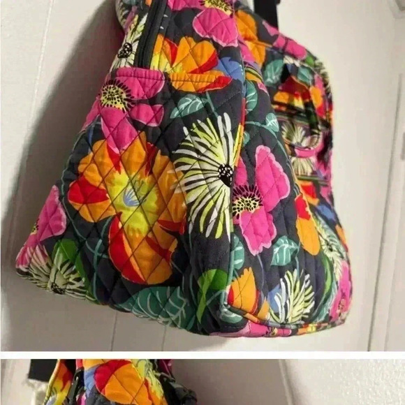 Vera Bradley Mandy Bag great for traveling brand Bew with out tag - Picture 7 of 10